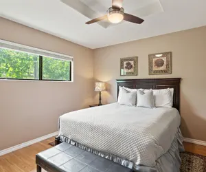 Photo 5 - Chardonnay Haus - Unit C