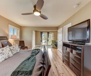 Photo 5 - Hillview Estate