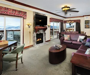Photo 2 - Condos at Canyons Resort by White Pines