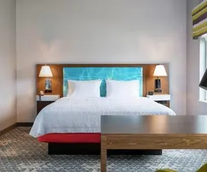 Photo 2 - Hampton Inn & Suites Cedar City