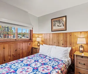 Photo 2 - Timber Lodge Cabin 1