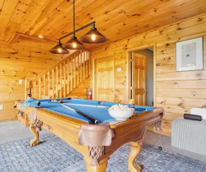 Photo 2 - Sleeps 24 2 Homes, Hot Tub, Sauna, Movie Theater, Firepit, Pool, Tennis Courts