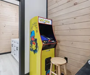 Photo 4 - New Cabin w Indoor Swim Spa Hot Tub Gameroom