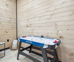 Photo 3 - New Cabin w Indoor Swim Spa Hot Tub Gameroom