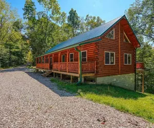 Photo 2 - Seven Pines Cabin - Secluded in Hocking Hills