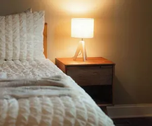 Photo 4 - Modern 2 BD Cabin With hot tub & Games & Central Loc