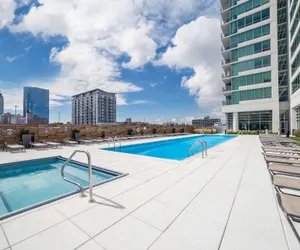 Photo 4 - Fulton Group Stay 2 Apartments Skyline Views