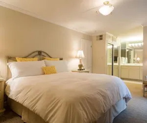 Photo 3 - The Napa Residences