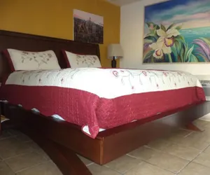 Photo 4 - Glades Motel
