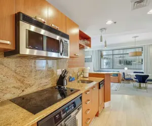 Photo 4 - AKA Brickell Sea View by Palermo Home