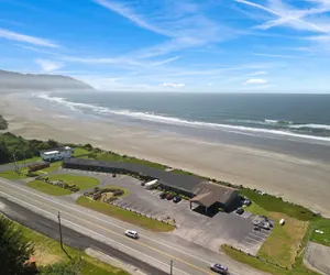 Photo 2 - Crescent Beach Motel
