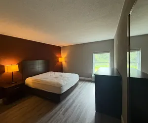 Photo 3 - Fieldstone Apartments & Studios