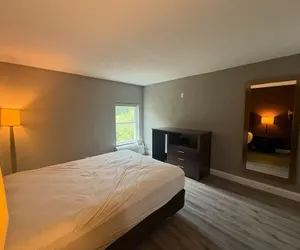 Photo 4 - Fieldstone Apartments & Studios