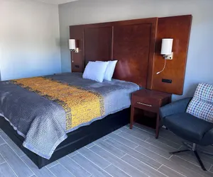 Photo 3 - Airport Motor Inn