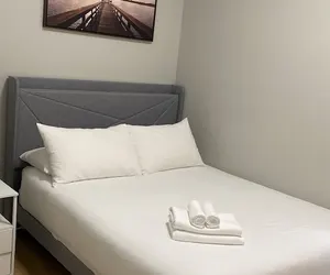 Photo 2 - Stylish Apartment near Chicago Downtown