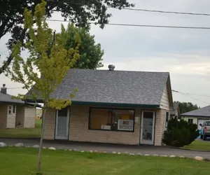 Photo 2 - Tourest Motel