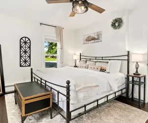 Photo 3 - Windsor Farmhouse Family Fun, Yard & Fireplace