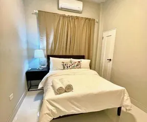 Photo 3 - Stunning 2-Bedroom Apartment