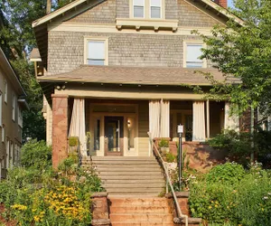 Photo 2 - Apt2 Charles - Amazing Outdoors Dog-friendly