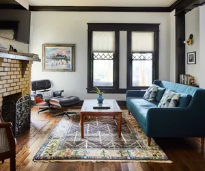 Photo 2 - Charles on 11th - Beautifully Restored Historic Southside Home Walkable Perfect for Groups