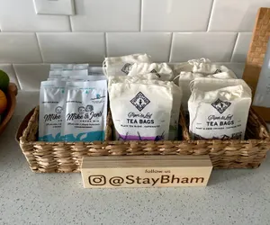 Photo 5 - Blue Door Walk to Avondale Dog-friendly w Yard