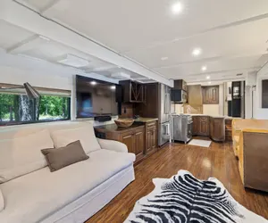 Photo 2 - The Aspen Unit in Austin