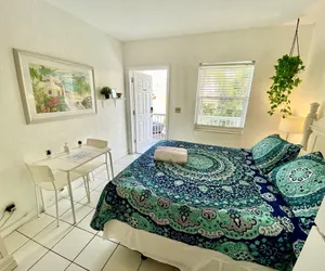 Photo 2 - Southwinds 8 for 2 Steps to Beach Boardwalk