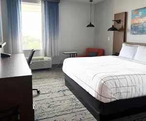 Photo 4 - La Quinta Inn & Suites by Wyndham Eagle Pass