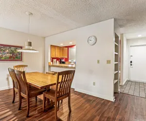 Photo 4 - Beach Bliss: Chic St. Augustine Retreat