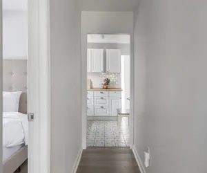 Photo 4 - 37th Street Bungalow
