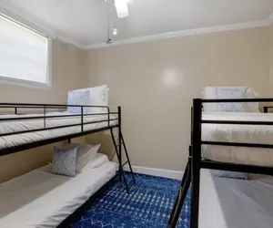 Photo 3 - Monterey Drive Maison