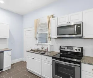 Photo 2 - 2nd Ave East Lake Craftsman