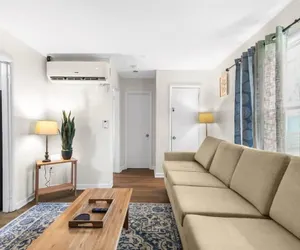 Photo 2 - 12th Ave The Bricks - Unit 3