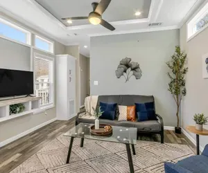 Photo 2 - Byrd 5 Little Byrd House