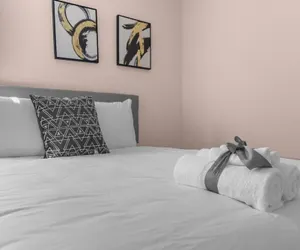 Photo 3 - 57th Blushing Bungalow