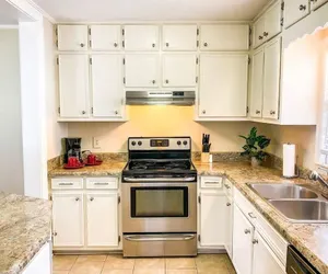 Photo 2 - Bonita Bungalow