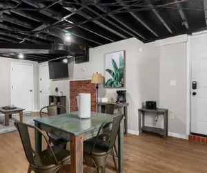 Photo 3 - Broadmoor Bungalow - Unit B