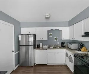 Photo 2 - 32nd Norwood Nest