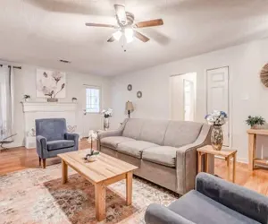 Photo 2 - Flowering Peach Stayhouse