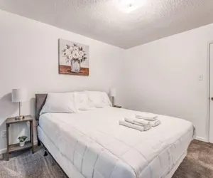 Photo 3 - Fox Hunt Hideaway