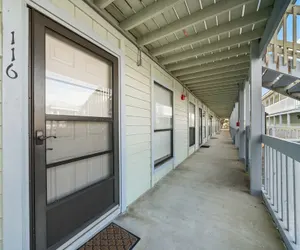 Photo 4 - The Cove Condos