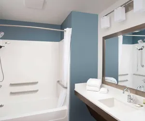 Photo 3 - WoodSpring Suites Medford near I-5