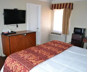 Photo 3 - Rex Motel