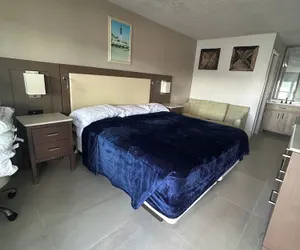 Photo 3 - Gardenview