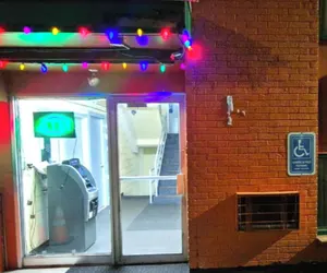 Photo 4 - Capital O Pleasant Motel Grand Rapids Mi