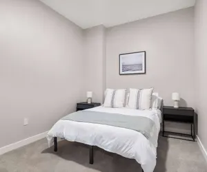 Photo 3 - CozySuites at Textile