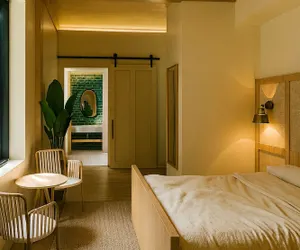 Photo 3 - The Livery Guesthouse