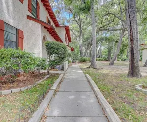 Photo 2 - Renovated 2BR Hilton Head Home Walk to Shops