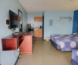 Photo 4 - Travelers Inn and Suites