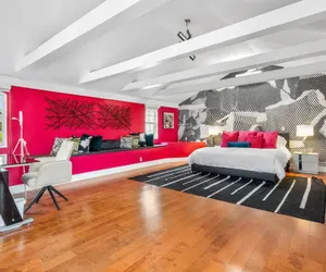 Photo 5 - Luxe 5BR 4BA Heated Pool 10 Min to Beach BBQ